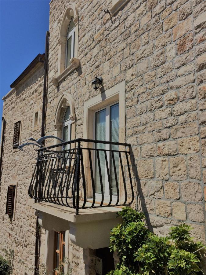 Apartman Pod Forticu Hvar Town Eksteriør bilde